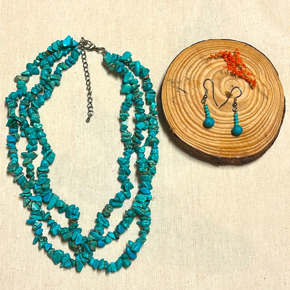 Blue howlite turquoise necklace and earrings set